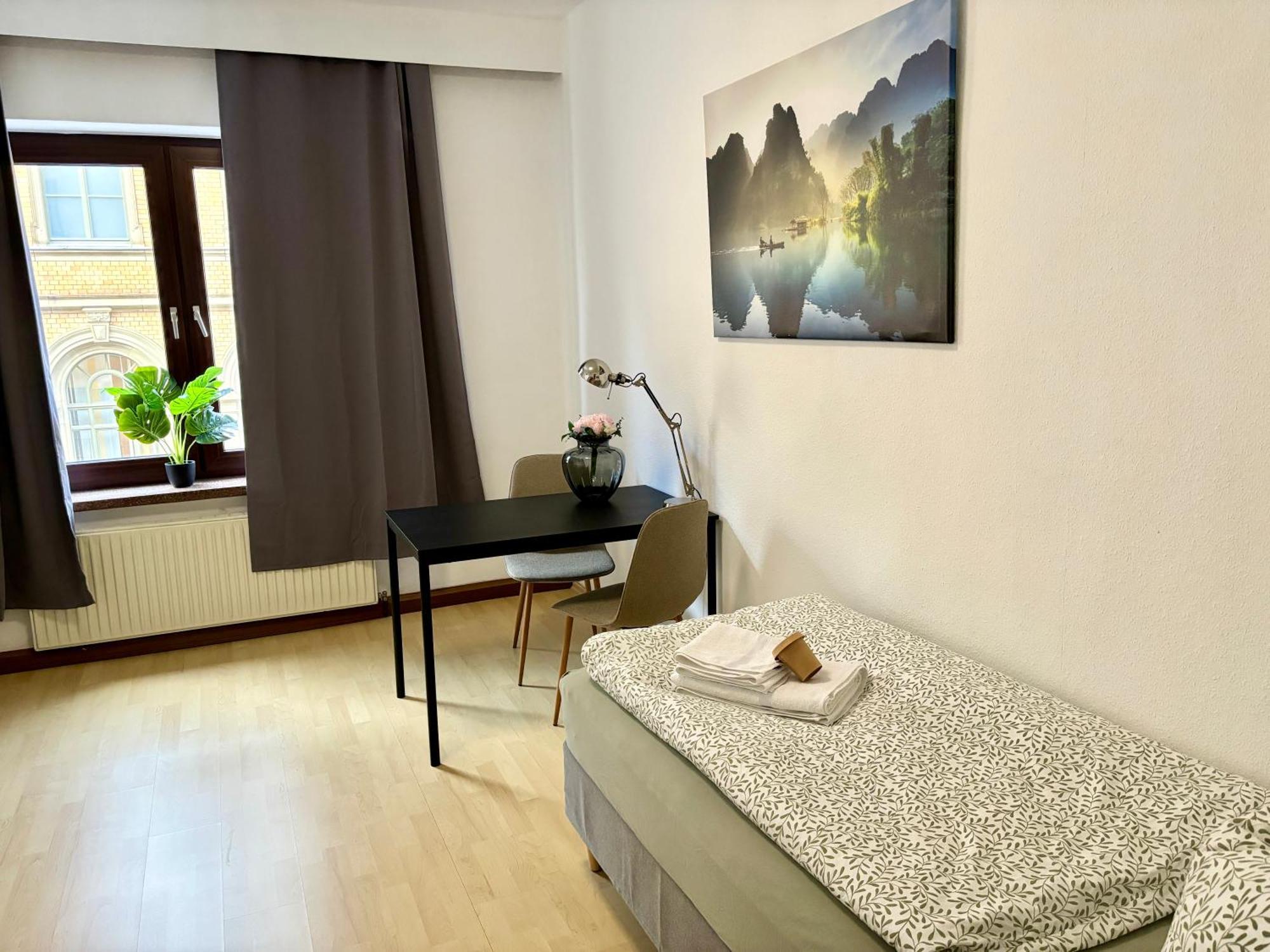 Harmony - Ganzes Appartement 3 Schlafzimmer City Meiningen Buitenkant foto